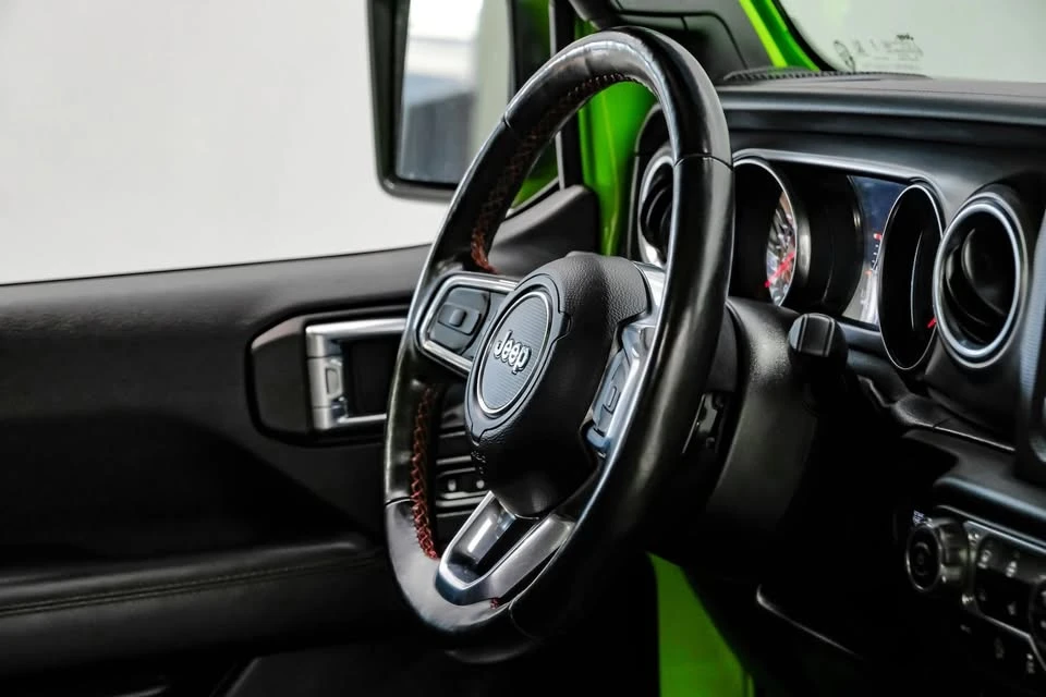 2021 Jeep JT Gladiator - Image 13 of 17