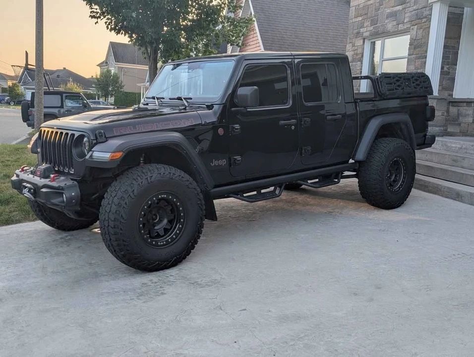 2021 Jeep JT Gladiator - Image 2 of 6