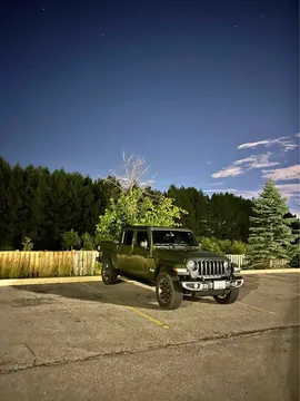 2021 Jeep Gladiator Overland