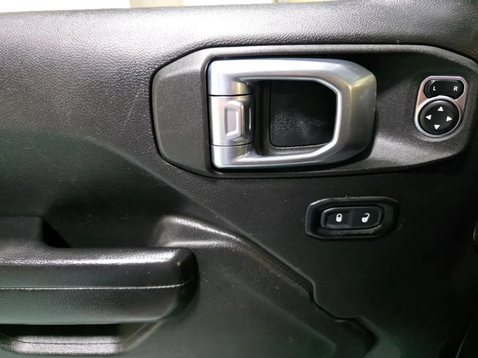 2021 Jeep JT Gladiator - Image 18 of 20