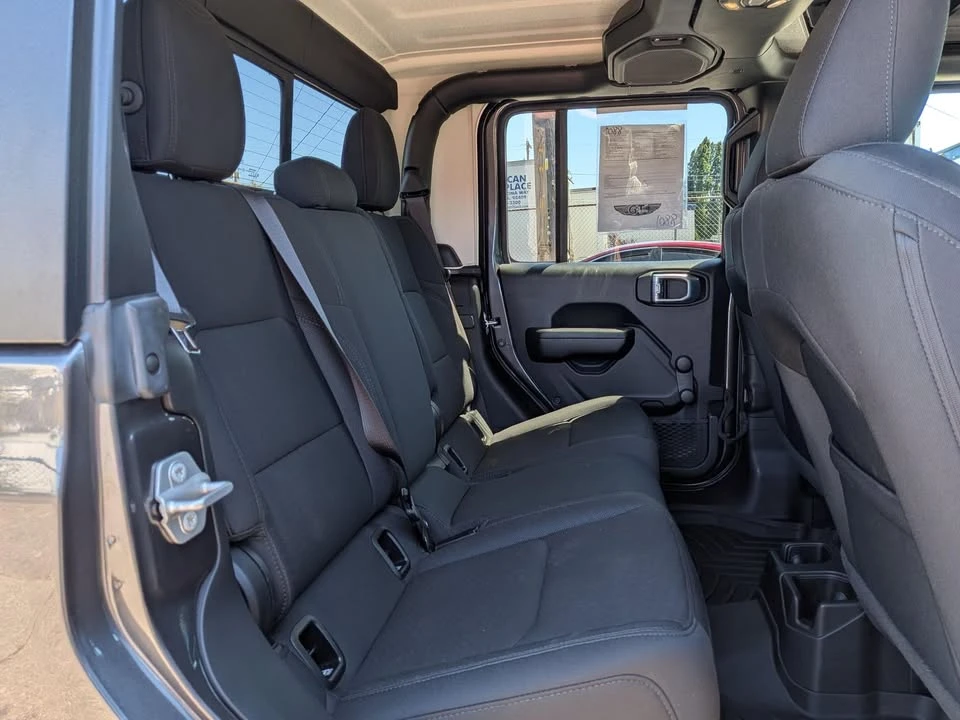 2021 Jeep JT Gladiator - Image 9 of 11