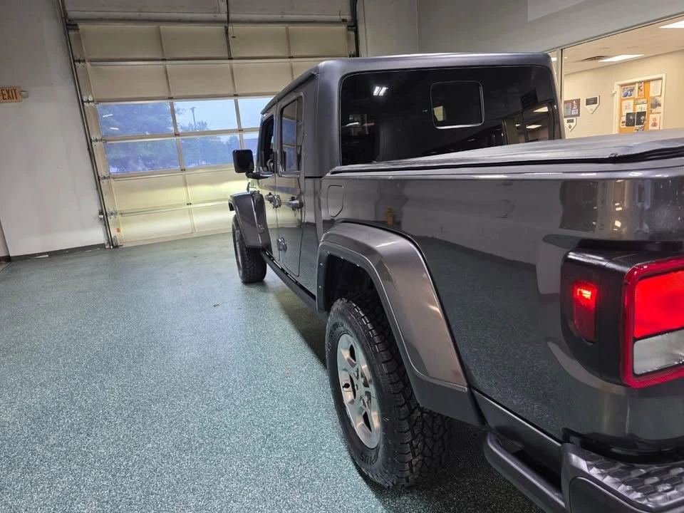 2021 Jeep JT Gladiator - Image 10 of 20