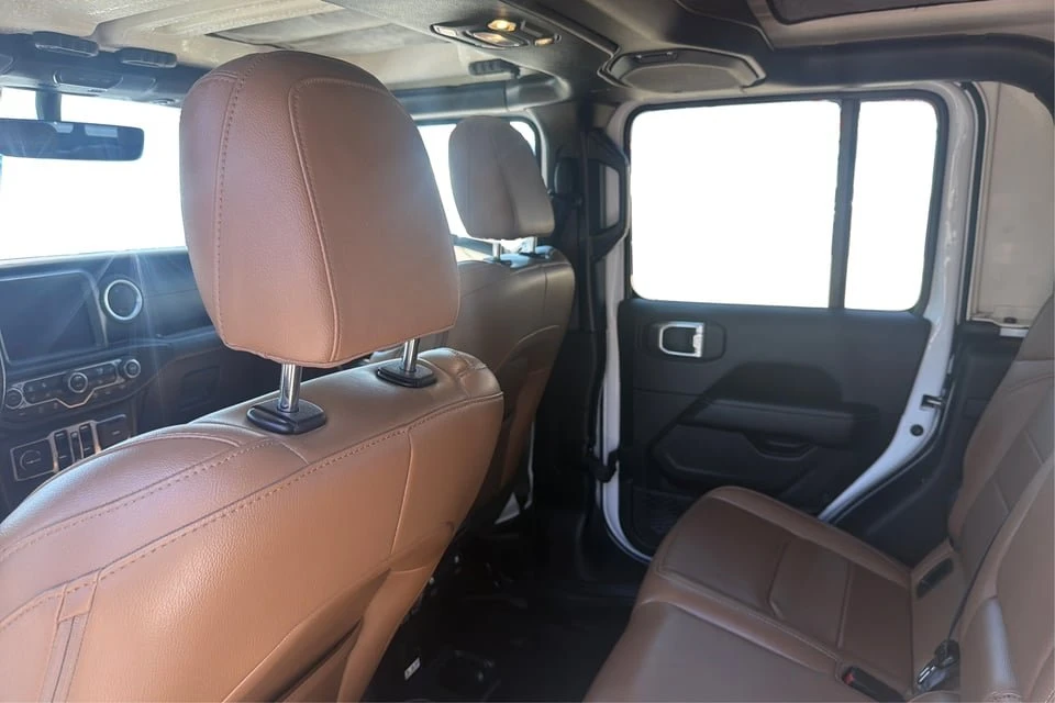 2021 Jeep JT Gladiator - Image 10 of 20