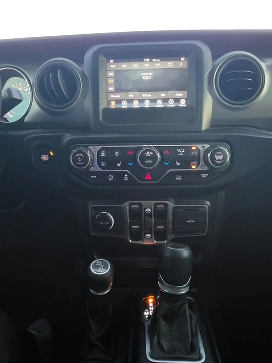2021 Jeep JT Gladiator - Image 6 of 8