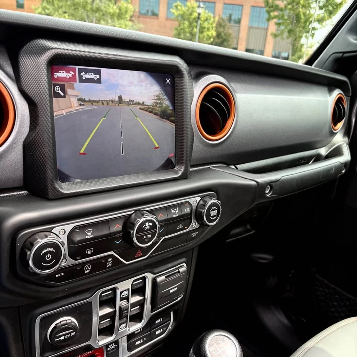 2021 Jeep JT Gladiator - Image 11 of 20
