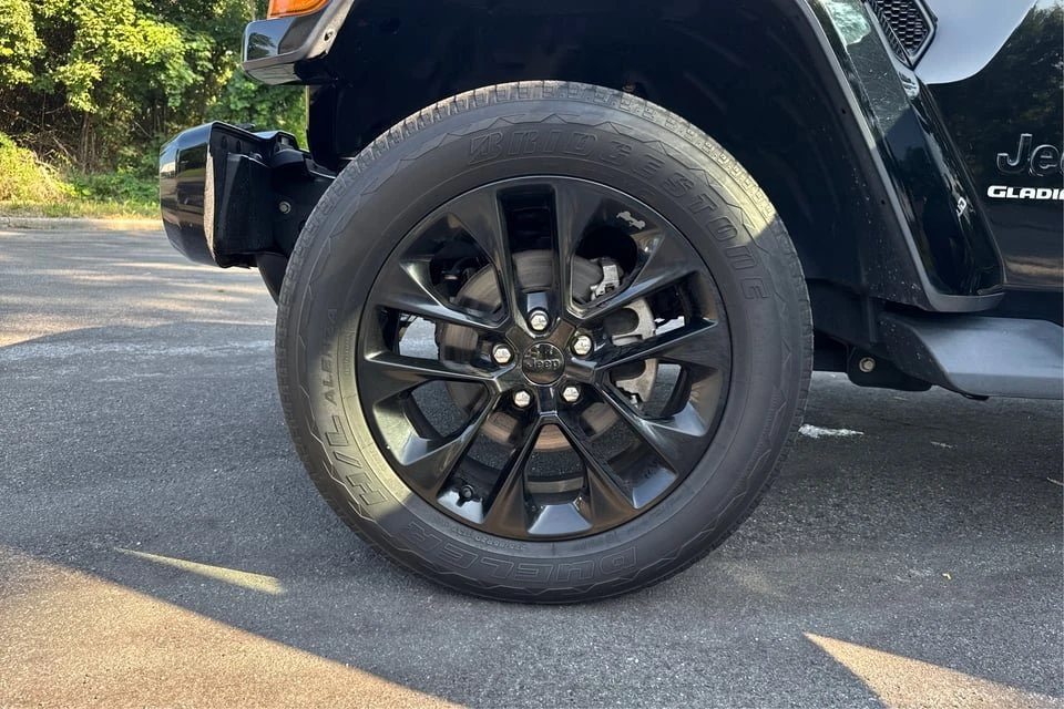 2021 Jeep JT Gladiator - Image 18 of 20