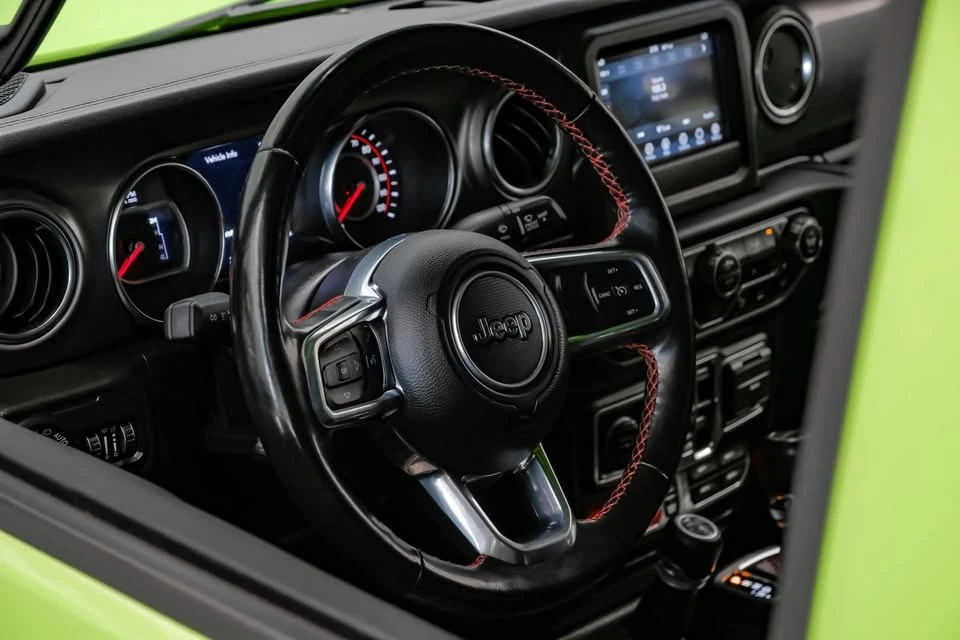 2021 Jeep JT Gladiator - Image 14 of 17