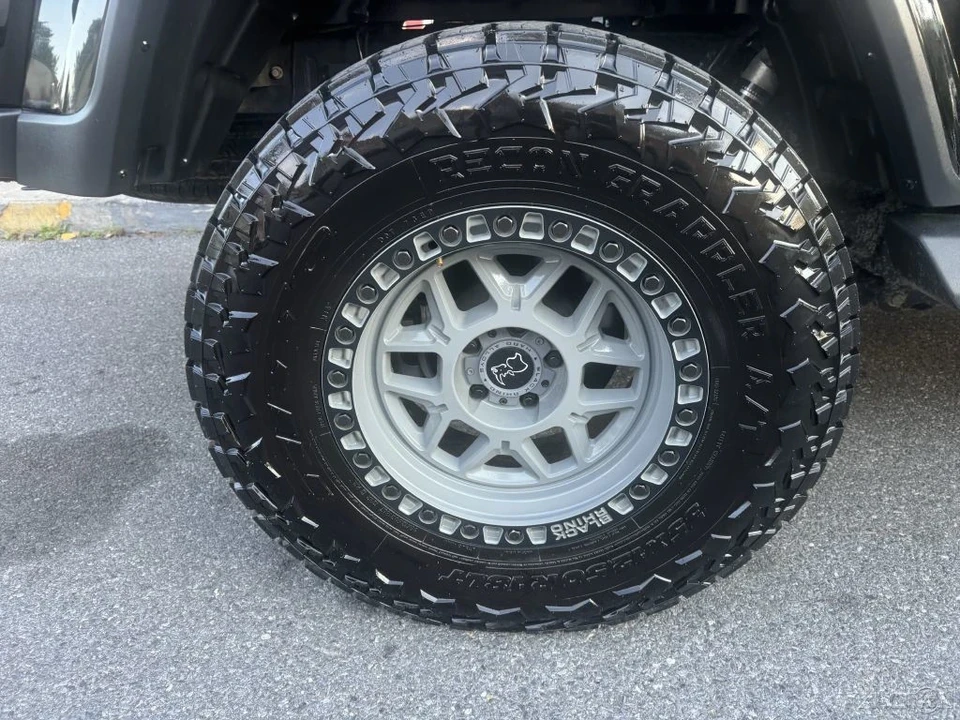 2021 Jeep JT Gladiator - Image 16 of 21