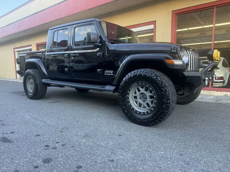 2021 Jeep JT Gladiator - Image 5 of 21