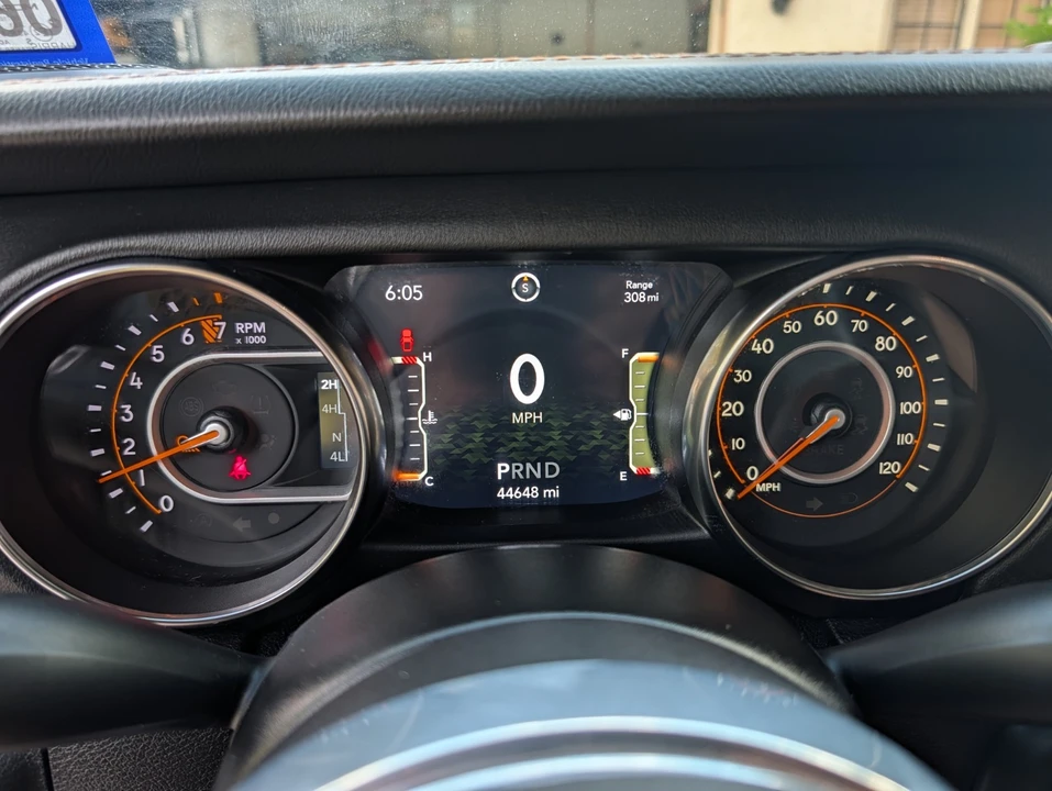 2021 Jeep JT Gladiator - Image 12 of 16