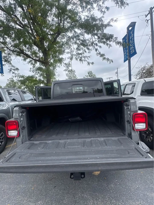 2021 Jeep JT Gladiator - Image 8 of 10