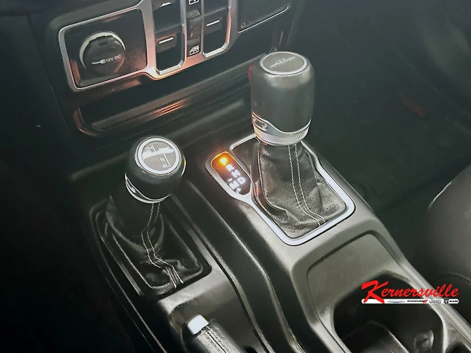 2021 Jeep JT Gladiator - Image 16 of 24
