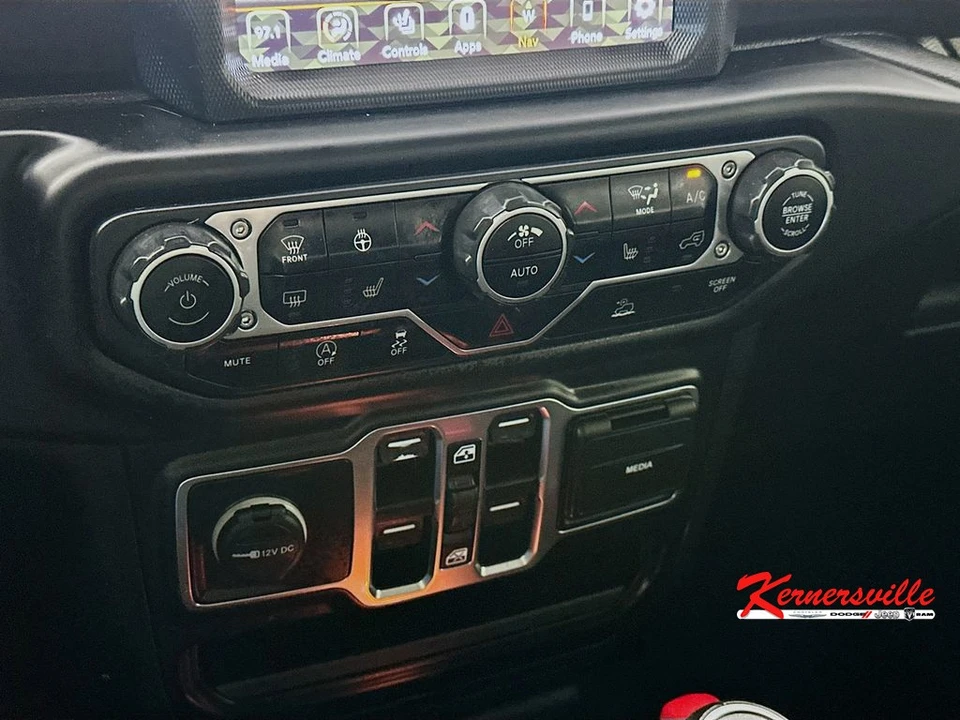 2021 Jeep JT Gladiator - Image 18 of 24