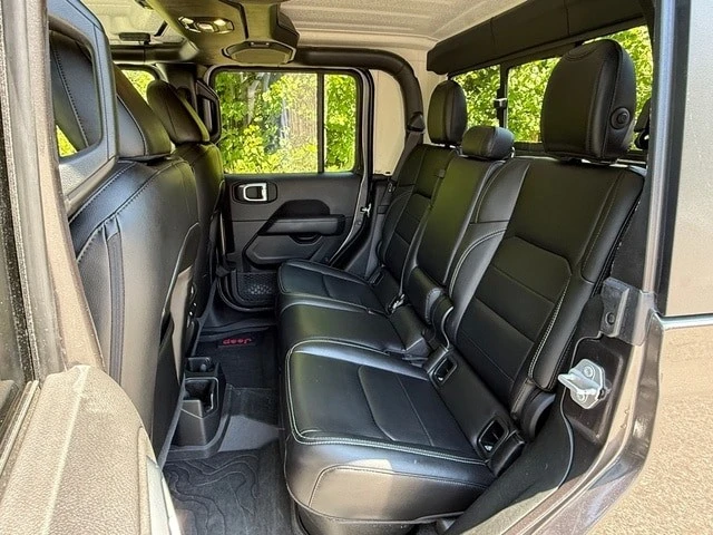 2021 Jeep JT Gladiator - Image 15 of 29
