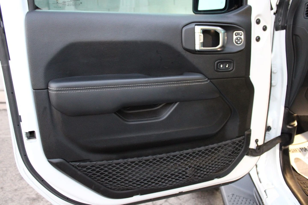 2021 Jeep JT Gladiator - Image 26 of 31