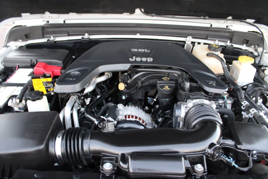 2021 Jeep JT Gladiator - Image 15 of 31