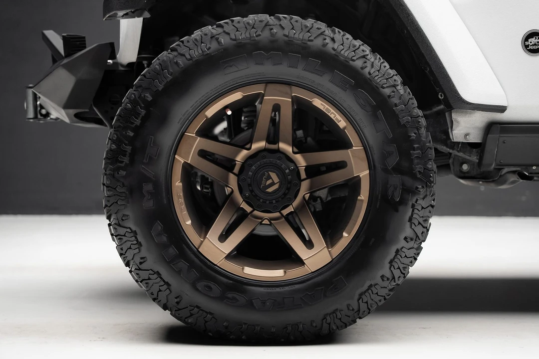 2021 Jeep JT Gladiator - Image 22 of 31