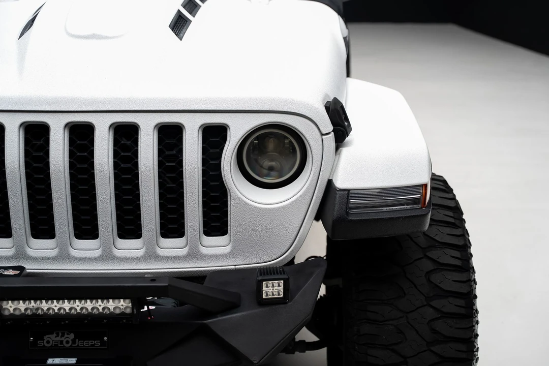 2021 Jeep JT Gladiator - Image 13 of 31