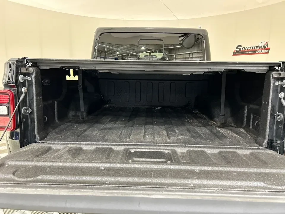 2021 Jeep JT Gladiator - Image 11 of 12