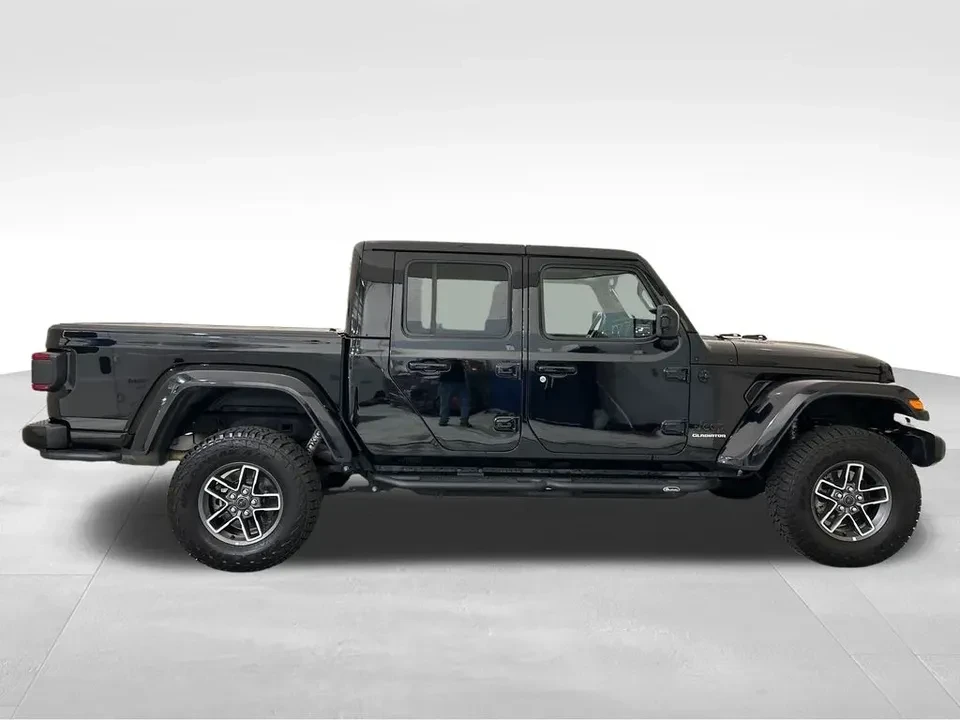 2021 Jeep JT Gladiator - Image 3 of 12