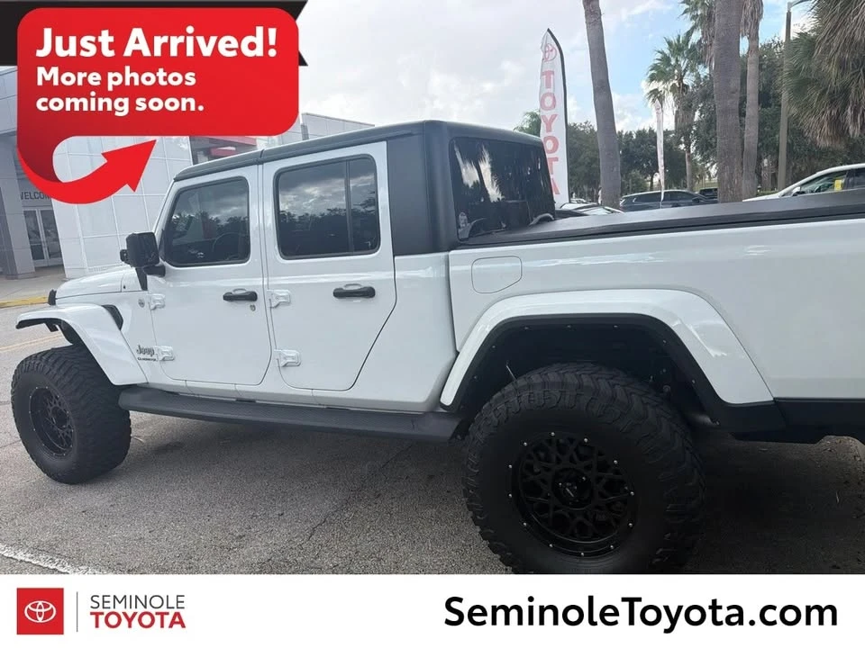 2021 Jeep JT Gladiator - Image 2 of 3
