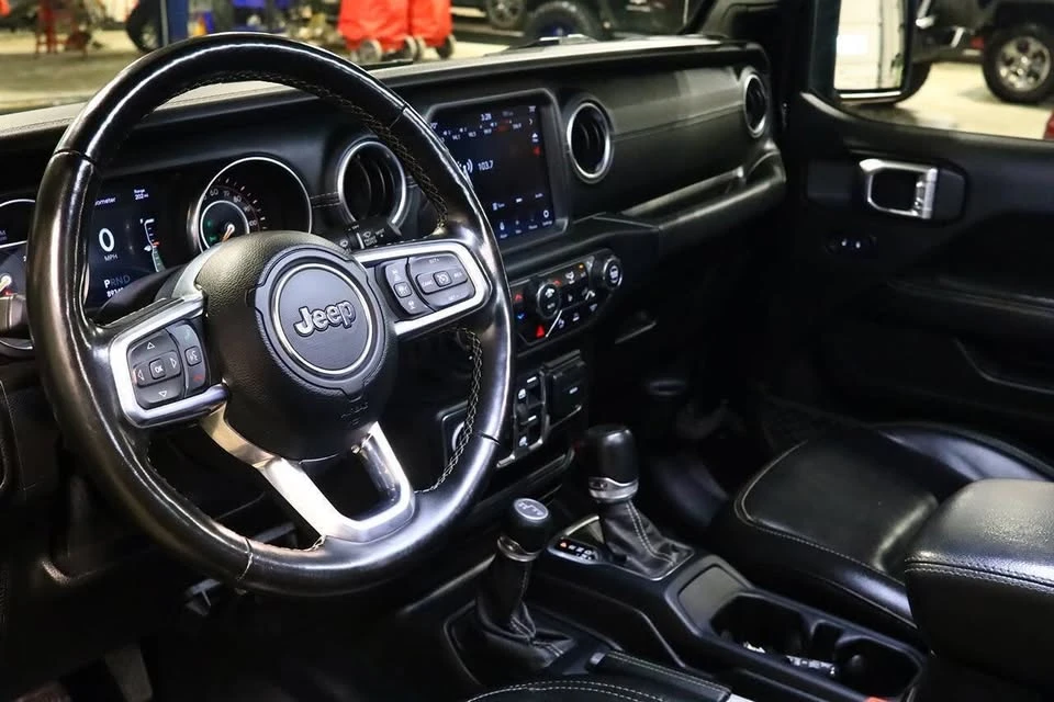 2021 Jeep JT Gladiator - Image 10 of 20