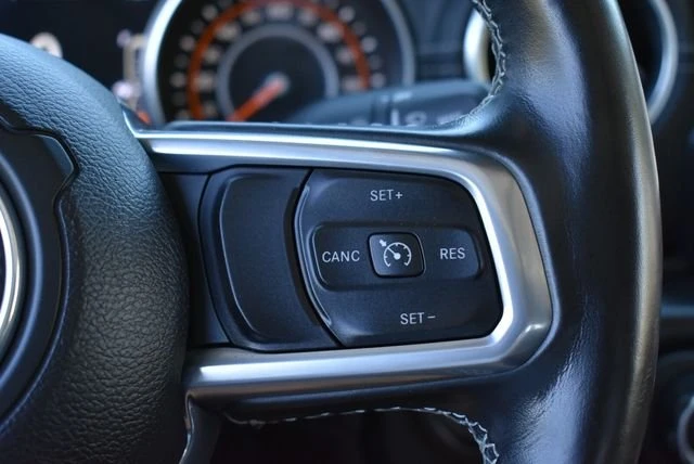 2021 Jeep JT Gladiator - Image 17 of 19