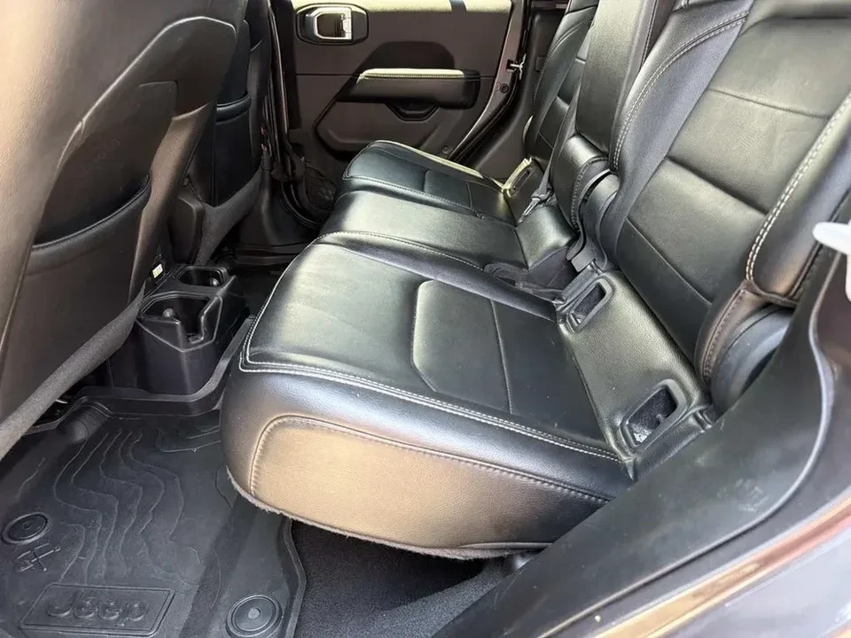 2021 Jeep JT Gladiator - Image 11 of 12