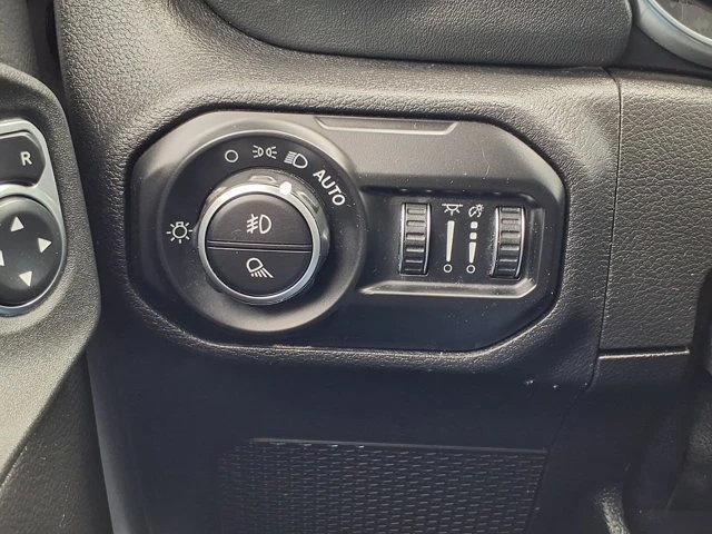 2021 Jeep JT Gladiator - Image 11 of 20