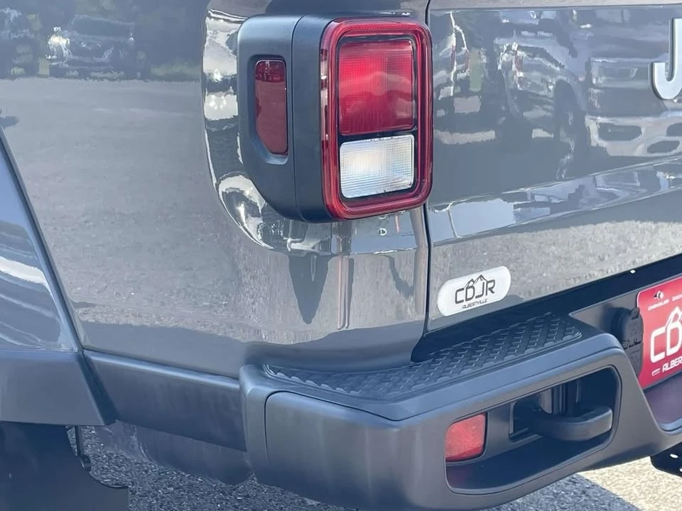 2021 Jeep JT Gladiator - Image 15 of 20
