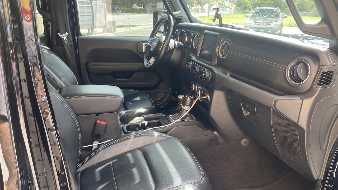 2021 Jeep JT Gladiator - Image 5 of 11