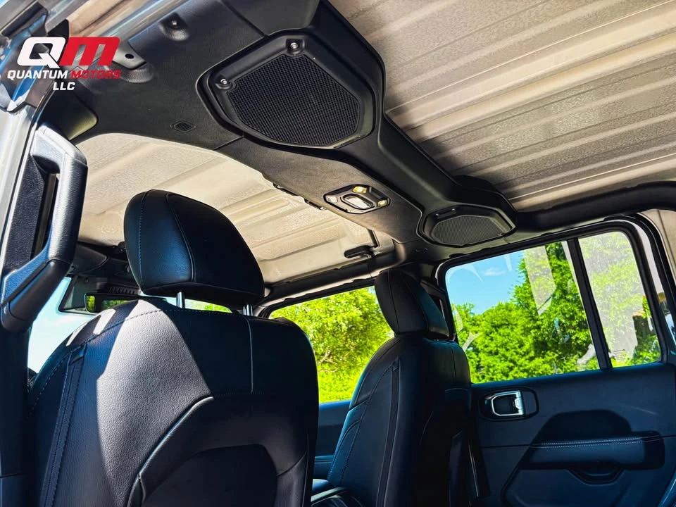 2021 Jeep JT Gladiator - Image 16 of 21