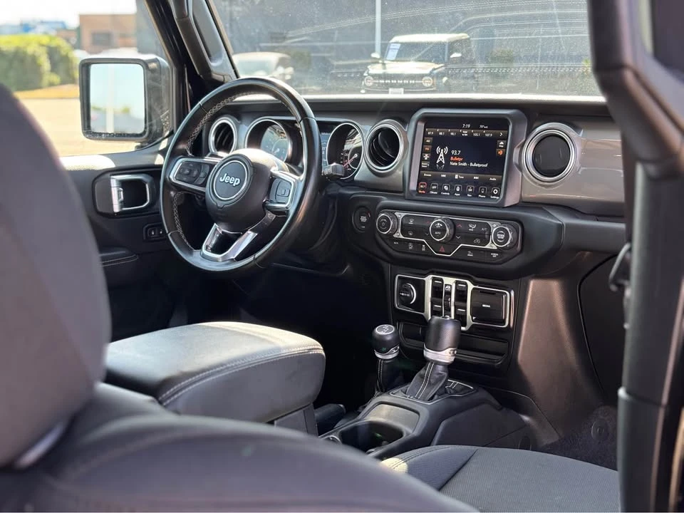 2021 Jeep JT Gladiator - Image 12 of 18