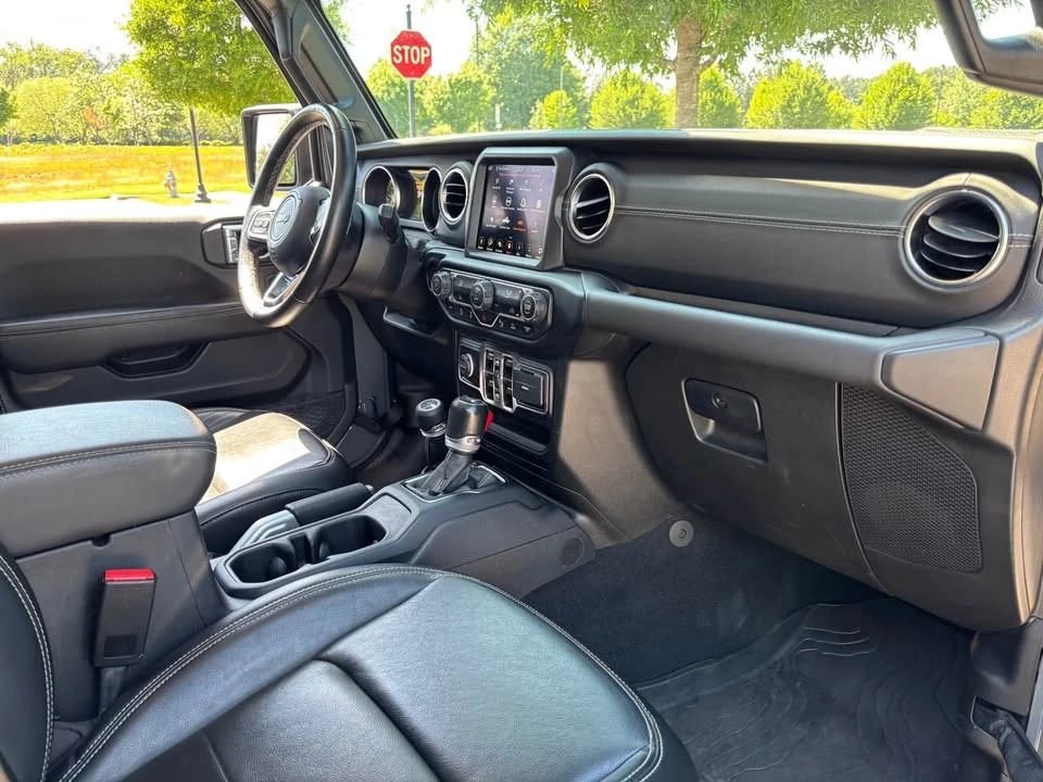 2021 Jeep JT Gladiator - Image 16 of 21