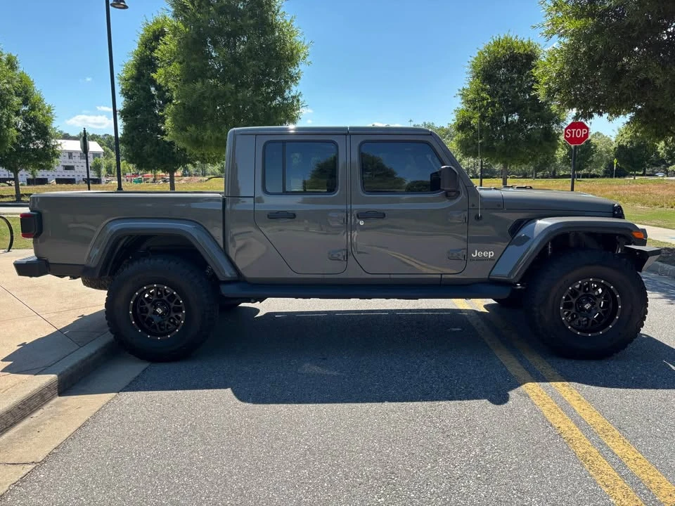 2021 Jeep JT Gladiator - Image 5 of 21