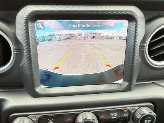 2021 Jeep JT Gladiator - Image 17 of 21