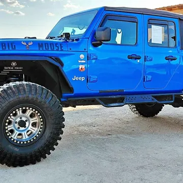 2021 Jeep Gladiator Overland Pickup 4D 5 ft