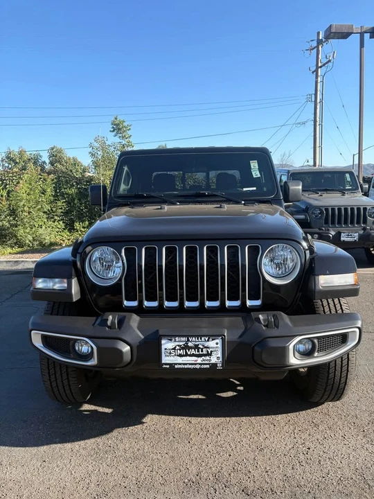2021 Jeep JT Gladiator - Image 2 of 15