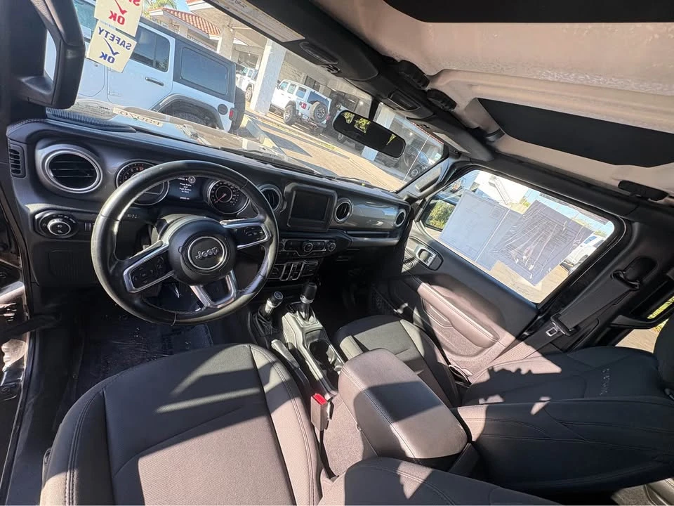 2021 Jeep JT Gladiator - Image 13 of 15