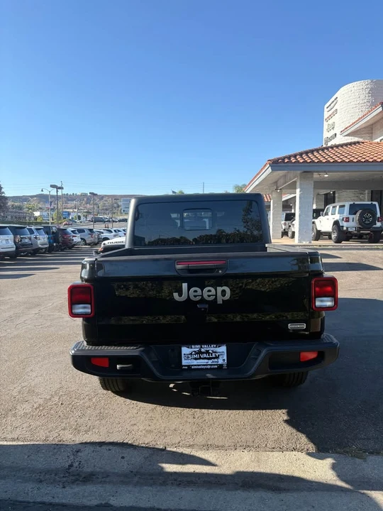 2021 Jeep JT Gladiator - Image 6 of 15