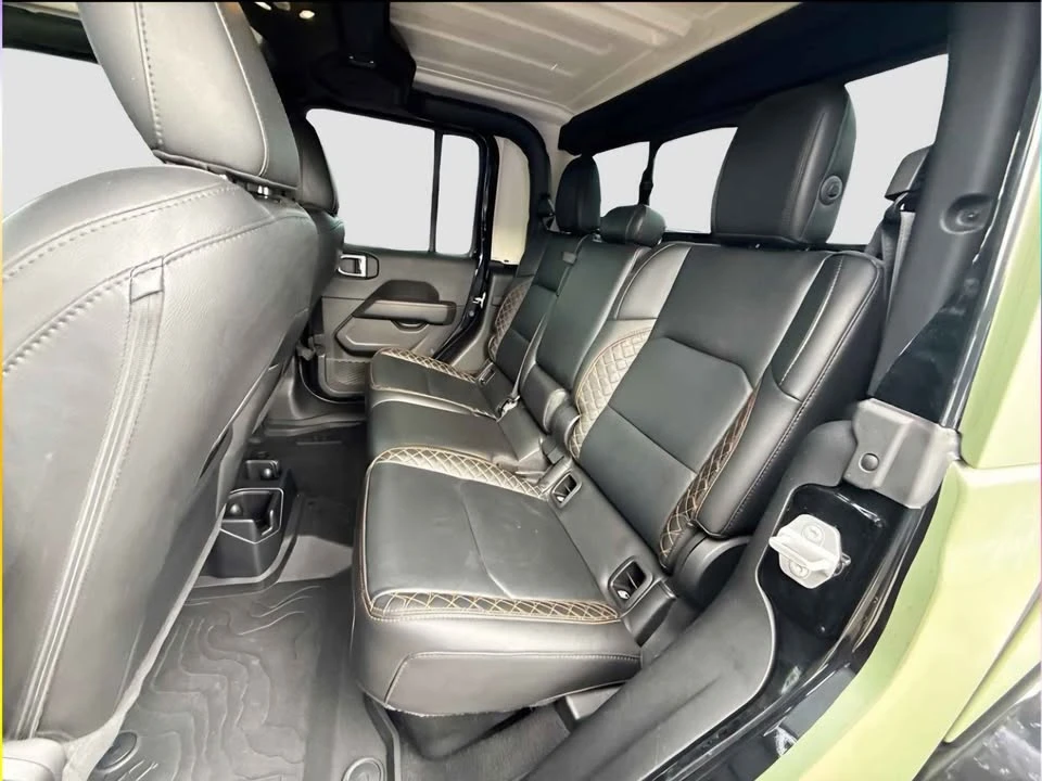 2021 Jeep JT Gladiator - Image 15 of 20