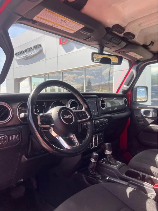 2021 Jeep JT Gladiator - Image 11 of 15