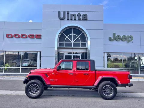 2021 Jeep Gladiator Overland Pickup 4D 5 ft