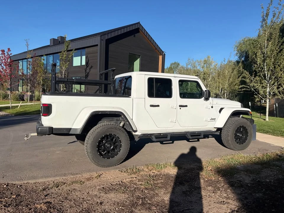 2021 Jeep JT Gladiator - Image 3 of 11
