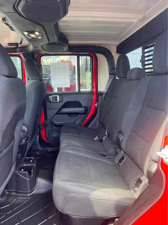 2021 Jeep JT Gladiator - Image 9 of 15