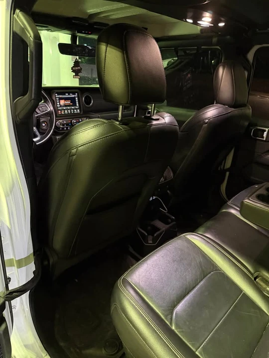 2021 Jeep JT Gladiator - Image 5 of 5