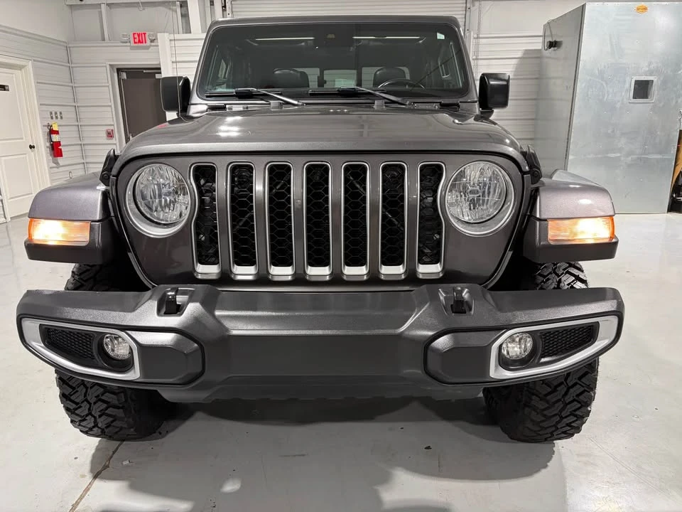 2021 Jeep JT Gladiator - Image 2 of 12