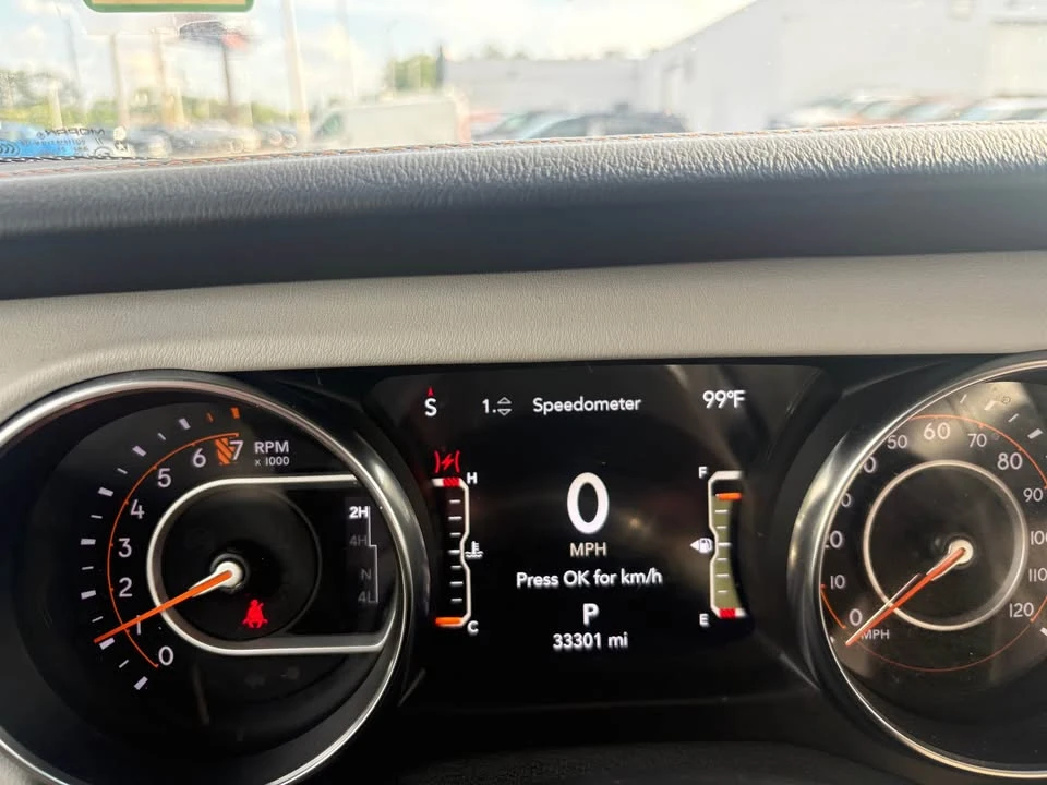 2021 Jeep JT Gladiator - Image 13 of 17