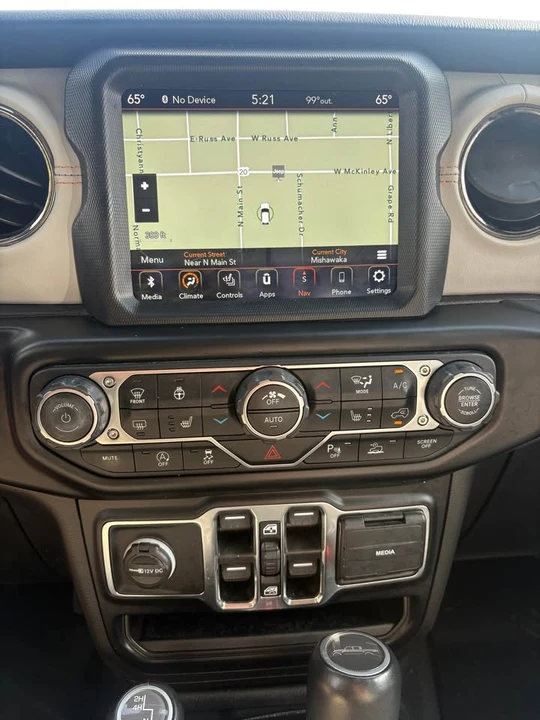2021 Jeep JT Gladiator - Image 16 of 17