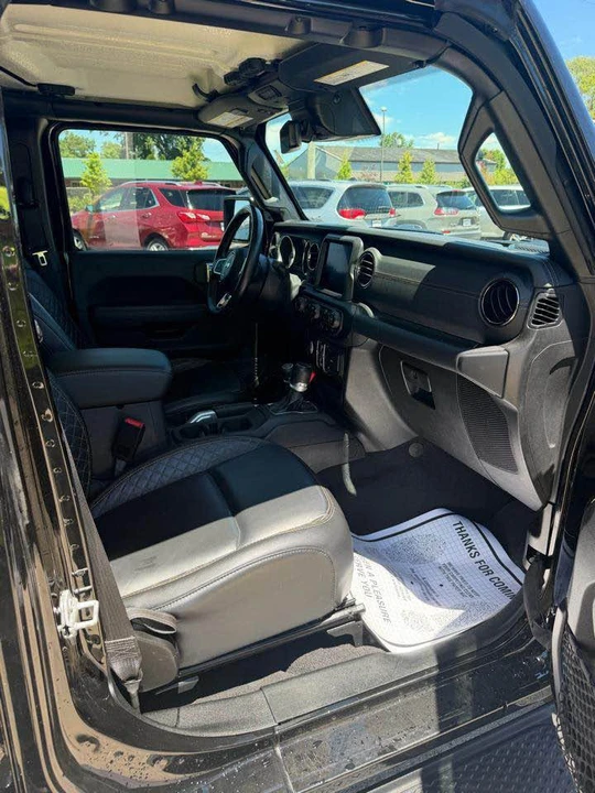 2021 Jeep JT Gladiator - Image 10 of 11
